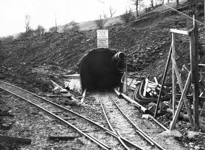 01. Hindburn Adit, 1949